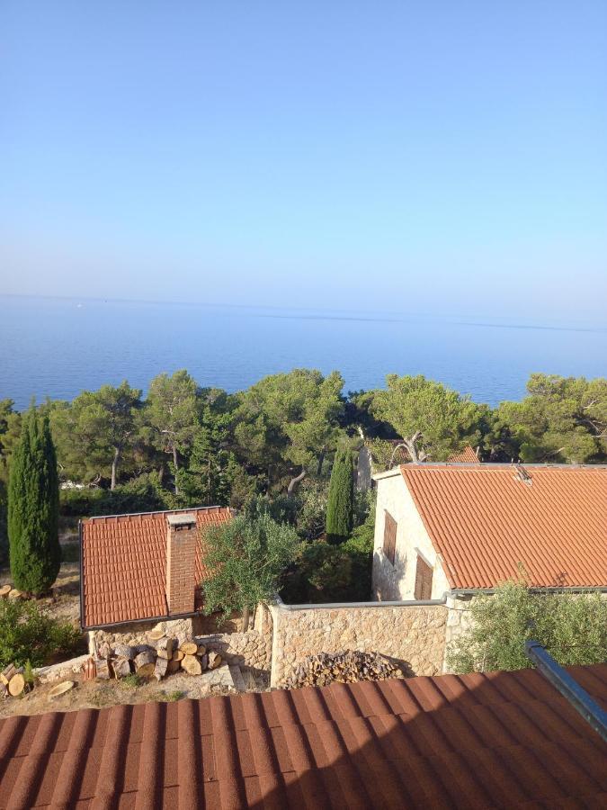 Apartament Berti Sveta Nedelja (Hvar)